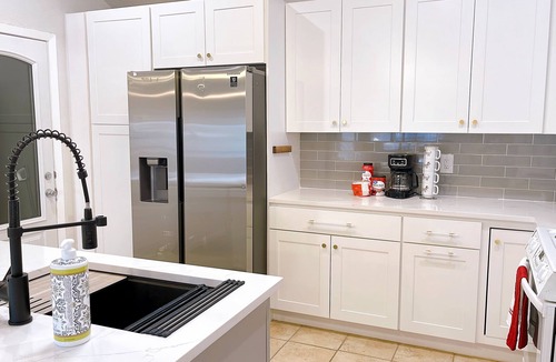Southeast Arlington House | Stunning 4Br2Ba. Pets Friendly. Extended Stay welcome!
