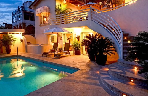 Downtown Puerto Vallarta Apartment | Stunning 8-bedroom villa located in the historic district of Puerto Vallarta.