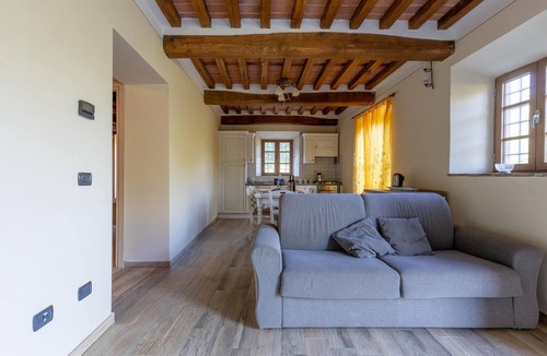 Borgo a Mozzano Apartment | Stunning apartment in Borgo a Mozzano