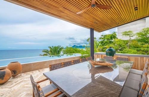 Puerto Vallarta Villa | STUNNING BEACHFRONT VILLA WITH AMAZING VIEWS TO THE SEA!n