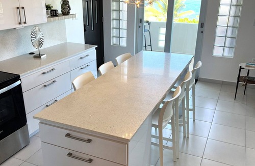 Tierras Nuevas Saliente Apartment | Stunning Beachfront Condo with a Magnificent Oceanview and Steps from the Beach