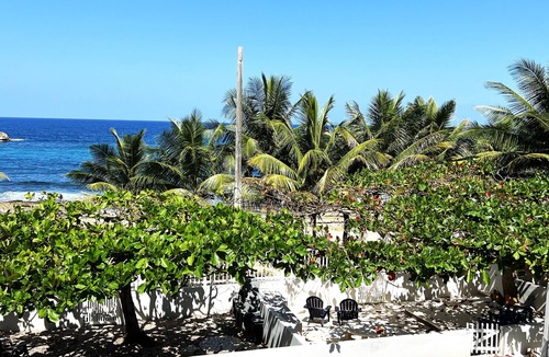 Tierras Nuevas Saliente Apartment | Stunning Beachfront Condo with a Magnificent Oceanview and Steps from the Beach