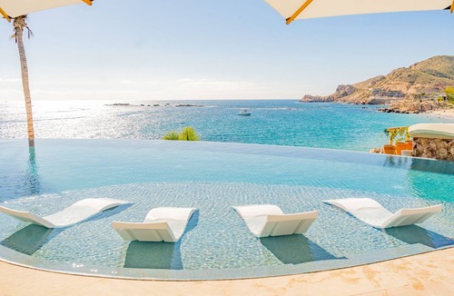 Cabo San Lucas Villa | Stunning Beachfront Estate on Chileno Bay, 8 Bedrooms, Brand New Remodel