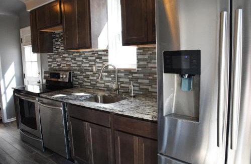 Royal Oak Apartment | Stunning Downtown Royal Oak Townhouse (909)