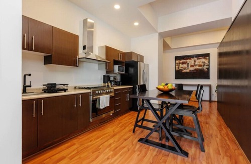 Hipodromo Apartment | Stunning garden house 2 bdr Apt w/p. terrace