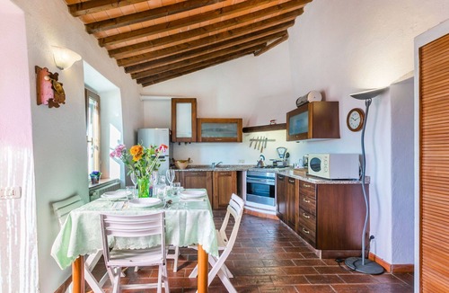 Castellina Marittima House | Stunning private villa for 6 guests with hot tub, WIFI, terrace, pets allowed and panoramic view