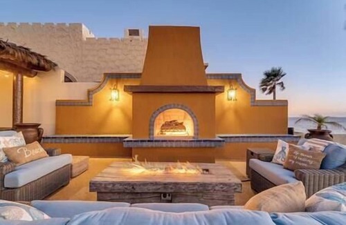 Primo Tapia House | Stunning Luxury Ocean-Front Casa with Pool & Spa
