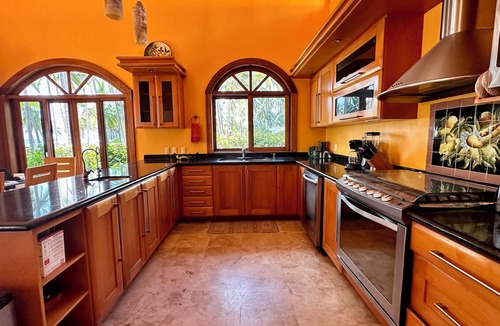 Zacualpan House | Stunning ocean front villa on a 9-mile protected turtle reserve beach