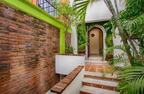 Colonia 5 de Diciembre House | Stunning Ocean Views, Villa Ecuador, Centrally located