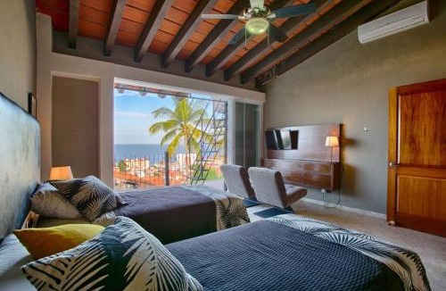 Colonia 5 de Diciembre House | Stunning Ocean Views, Villa Ecuador, Centrally located