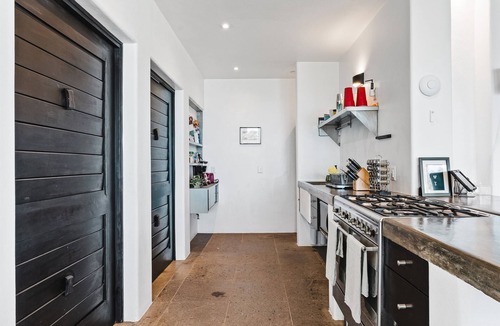 North End House | Stunning Ocean View Oasis/10 minute walk to beach