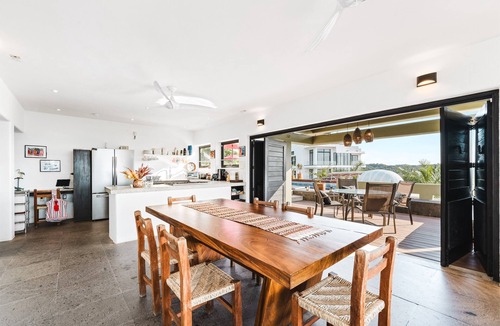 North End House | Stunning Ocean Views; 2 Pools;10 min walk to beach