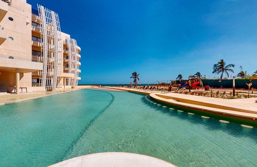 Telchac Puerto Apartment | Stunning oceanfront retreat perfect for families