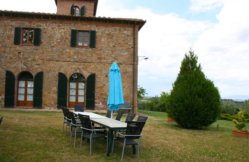 Montepulciano Villa | Stunning private villa for 14 guests with private pool, WIFI, TV and parking
