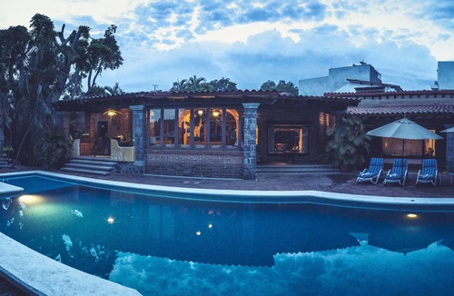 Cuernavaca Villa | Stunning property, with wide open spaces, beautiful pool.