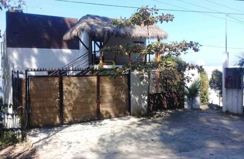 South Shore Hotel Area Apartment | Stunning sea view 2-bedroom apartment with AC near mismaloya, ground floor