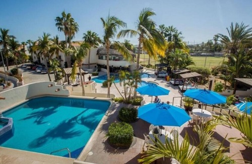 Campo de Golf Fonatur Hotel | Stunning Studio Steps to Punta Sur Golf Course