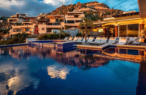 Pedregal Villa | Stunning & Stylish 11 bedroom Villa with Summer Weekly Promo and full staff!