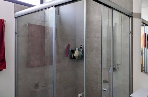 Financial District Apartment | Stylish loft at new upscale tower in Providencia, security 24/7, gym, location!