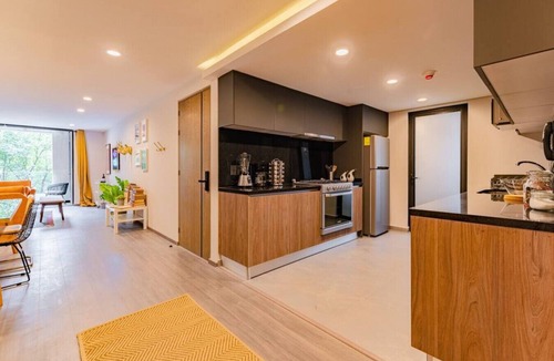 La Condesa Condo | Stylish Parque España,Condesa 2BR w/Rooftop & Gym