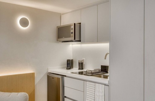 Reforma Apartment | Stylish suite w balcony close to Polanco