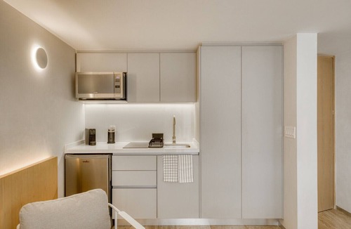 Reforma Apartment | Stylish suite w balcony close to Polanco