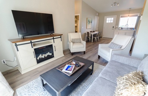 Palmer Apartment | Suite 06 Downtown Palmer