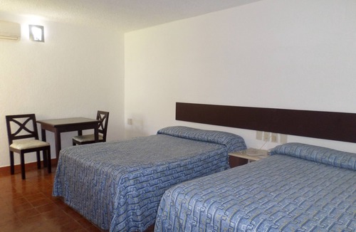 Boca del Rio Hotel | Suite 4 people Pool. FREE light breakfast‼