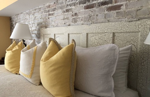 Culpeper Hotel | Suites at 249
