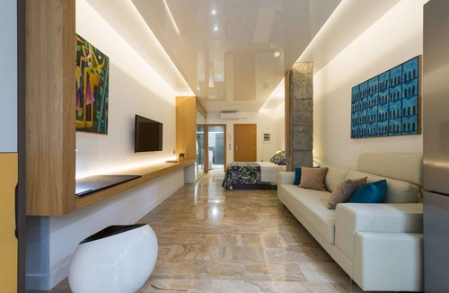Las Palmas de Gran Canaria Apartment | Suites Garden Loft 7 Roy Lichtenstein