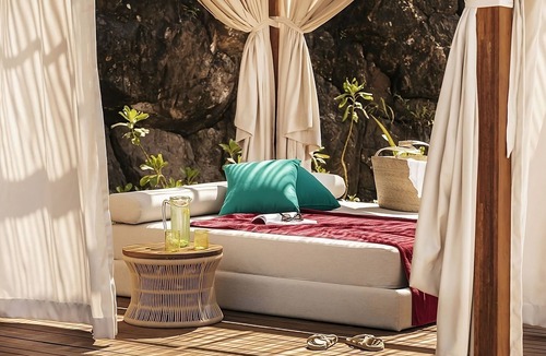 Lo de Marcos House | Sun, Sand & Relaxation! Pools, Beachfront, Free Parking, Free Breakfast!