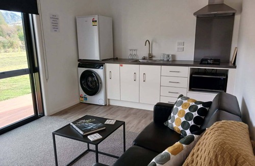 Lowburn Villa | Suncrest Villas