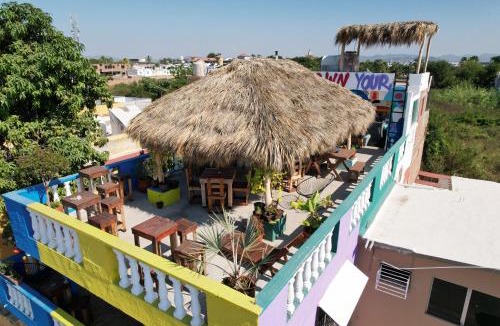 Mazatlan Hostel | Sundaze Homestay