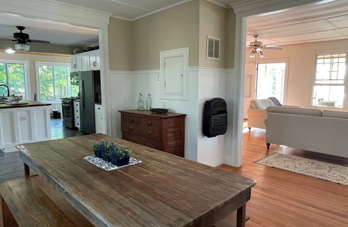 Monmouth House | Sunfish Cove is the perfect year round getaway.