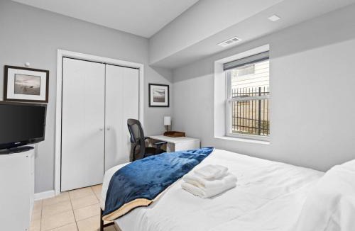 Woodridge Apartment | Sunny City Accommodations - Close to METRO and UMD