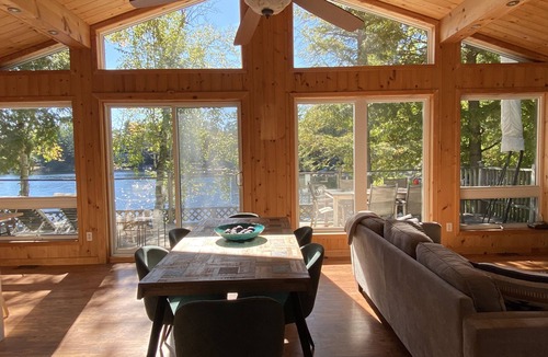 Irondale House | Sunny lakeside cottage with stunning sunset views!
