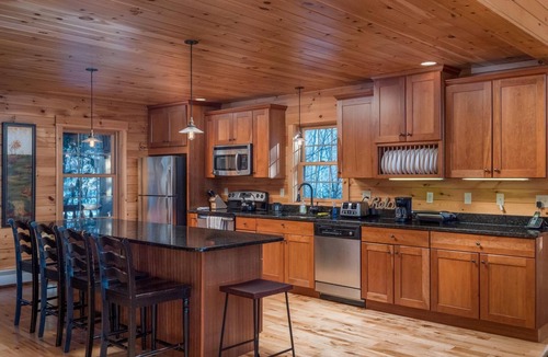 Sunday River Area Ski Chalet | Sunny View Chalet- Minutes to Sunday River- Awesome Mountain Views!