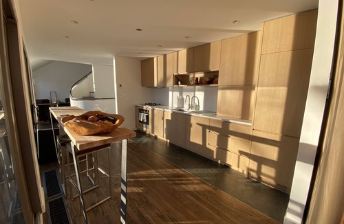 Putnam Valley House | Sunrise lake house