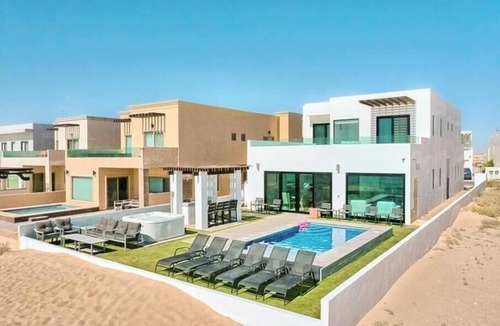 La Choya House | Sunset Beach House Ocean Front Hot Tub & Pool