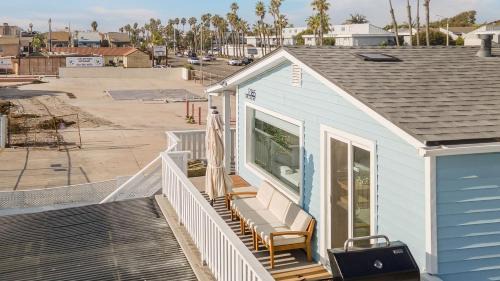 Sunset Beach House | Sunset Surf by AvantStay