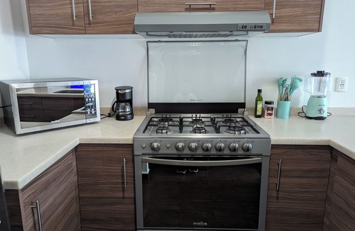 Monterrey Municipality Condo | Superb Location at Luxury Complex Nuevo Sur