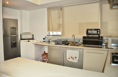La Condesa Apartment | Superdeal Condo great Location.