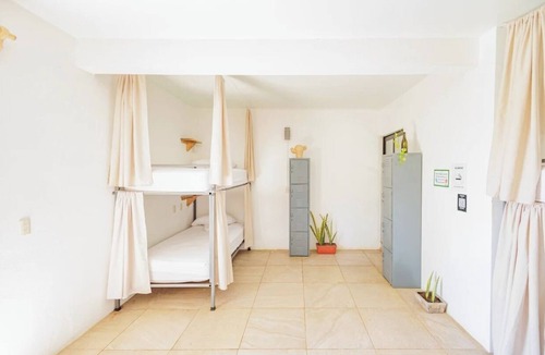 Los Tamarindos House | SurfNest Tamarindos