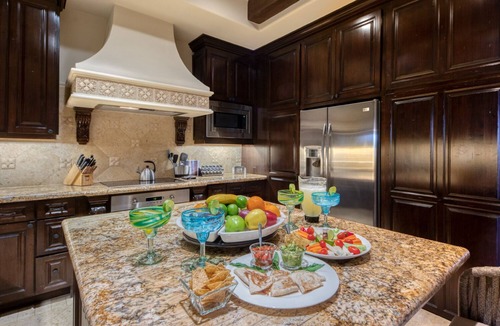 El Medano Ejidal Condo | Swimmable Beach | Ocean Views | Luxury Condo | Building 4!