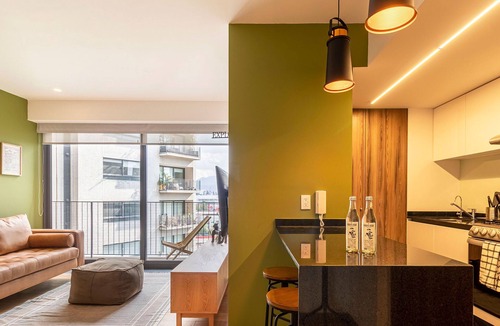 Hipodromo Condesa Apartment | Taman by Kukun Summar