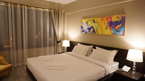 Nai Wiang Hotel | Taris Art Hotel Phrae
