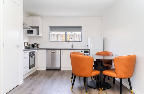 Hamilton North Hotel | Te Awa Suites