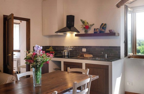 Massa Marittima Apartment | Terrace apartment among Maremma vineyards