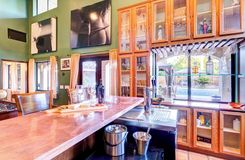 Tempe House | The "BOOK" house Across from ASU and near DT Tempe - lots of amenities