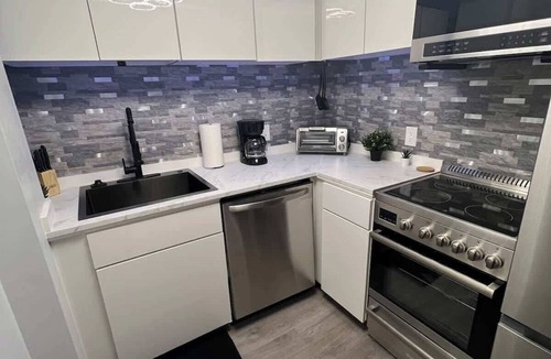 Salem Apartment | The Center of Downtown Salem's Haunted Happenings